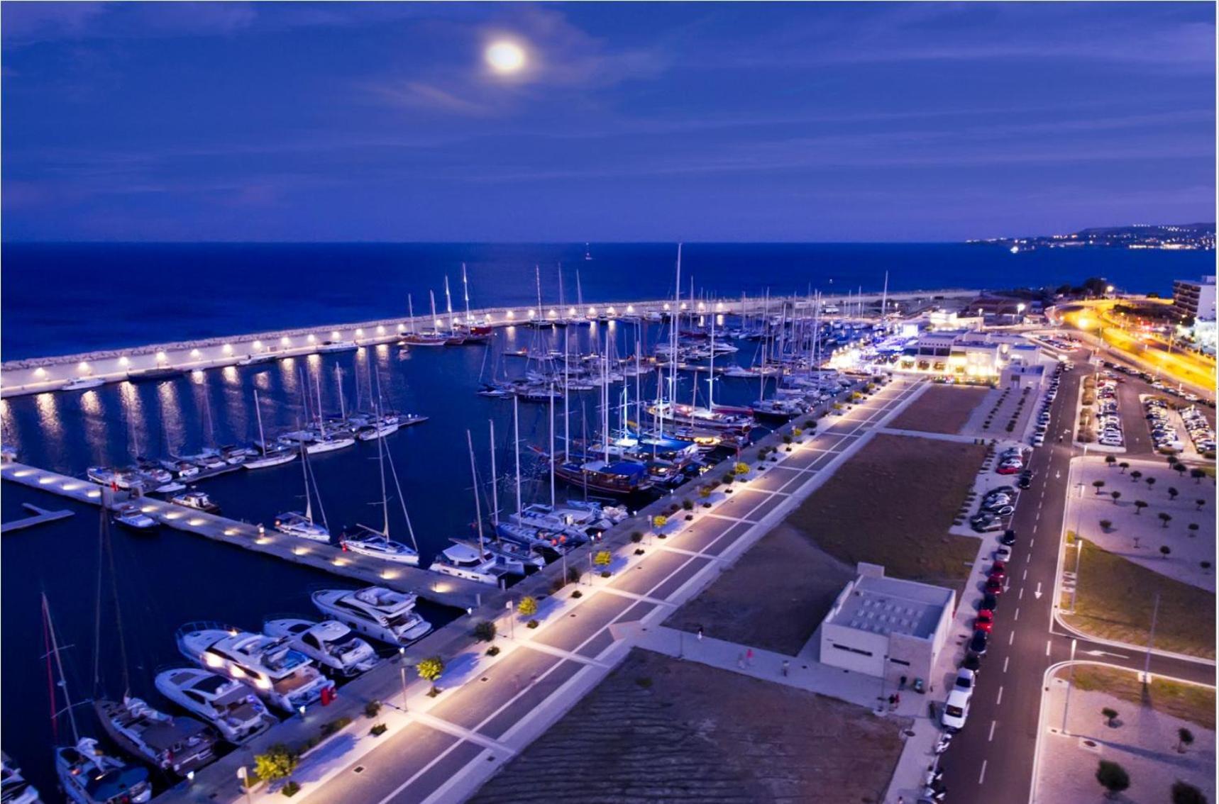 Comfort Hotel Apartments Rhodes City Bagian luar foto